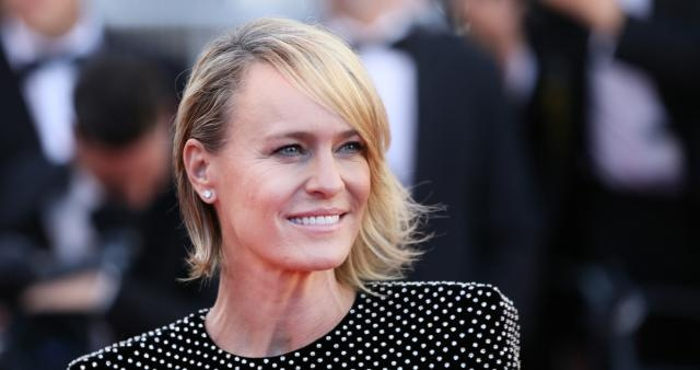 Robin Wright: Talentovaná herečka a režisérka, která navštívila letošní Karlovarský filmový festival