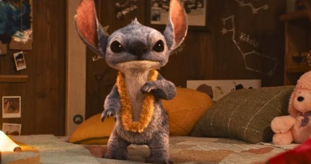 Hraná verze Lilo & Stitch v prvním teaser traileru, Stitch opět ničí, co může!