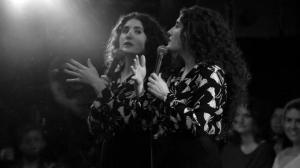 Kate Berlant: Skořice ve větru