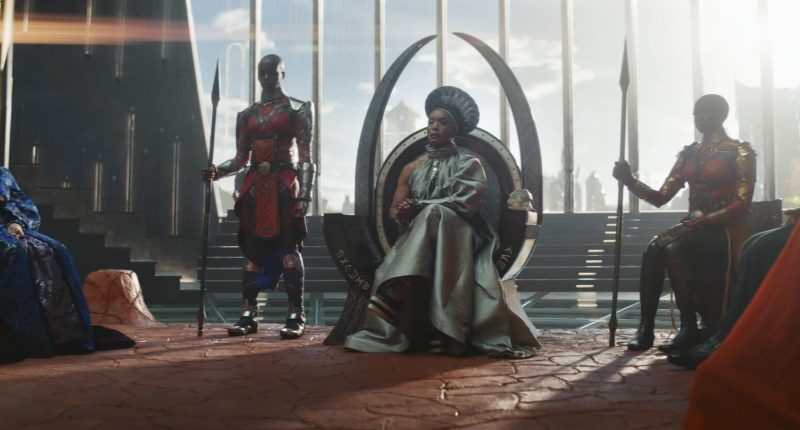 black-panther-wakanda-necht-zije-2022-film.jpg