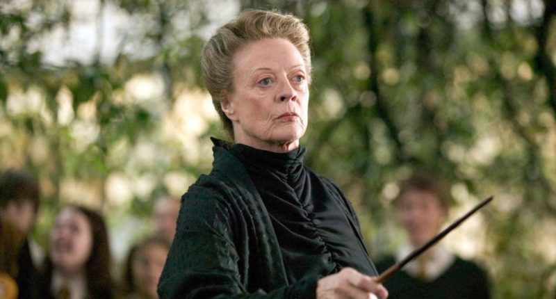 zemrela-herecka-dame-maggie-smith-znama-z-fil.jpg